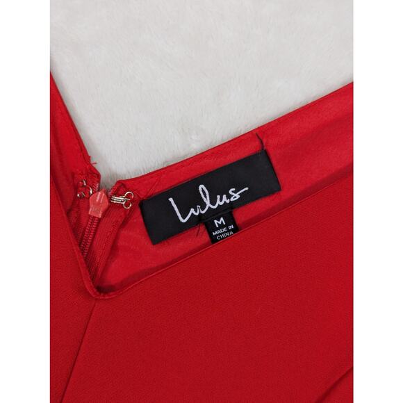 Lulu's Cold Shoulder Red Skater Dress Size Medium - Picture 4 of 14
